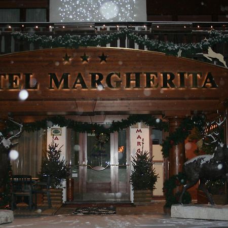 Hotel Margherita San Martino Di Castrozza Exterior foto